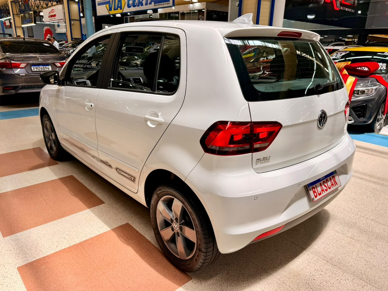 VOLKSWAGEN FOX