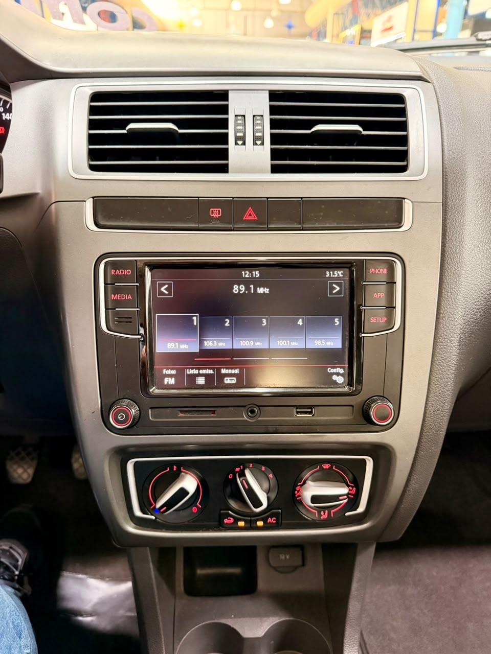 VOLKSWAGEN FOX
