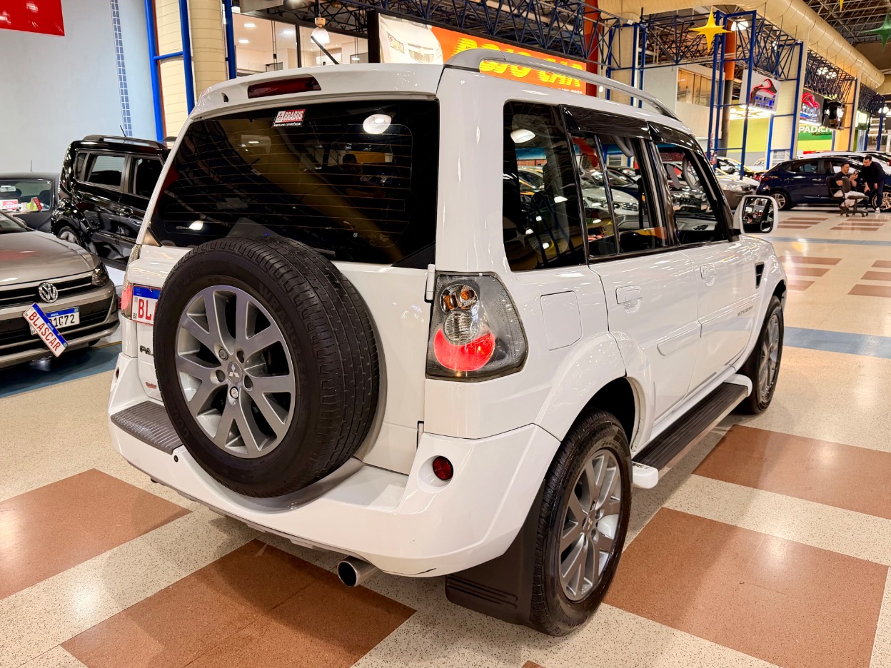 MITSUBISHI PAJERO TR4