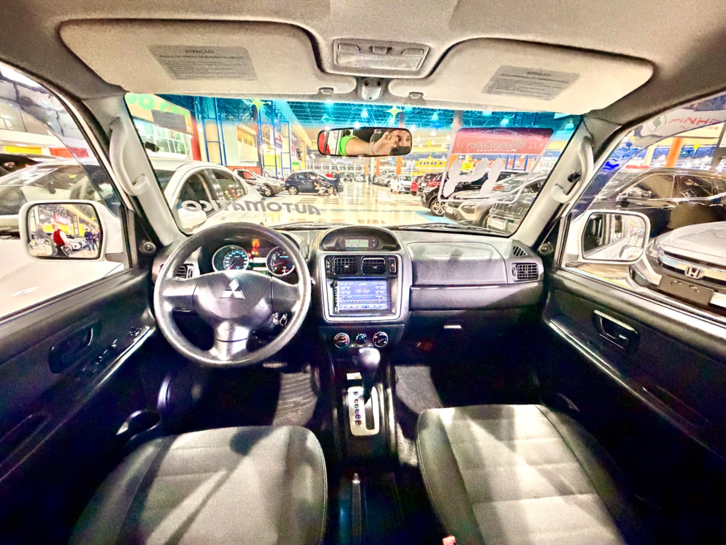 MITSUBISHI PAJERO TR4
