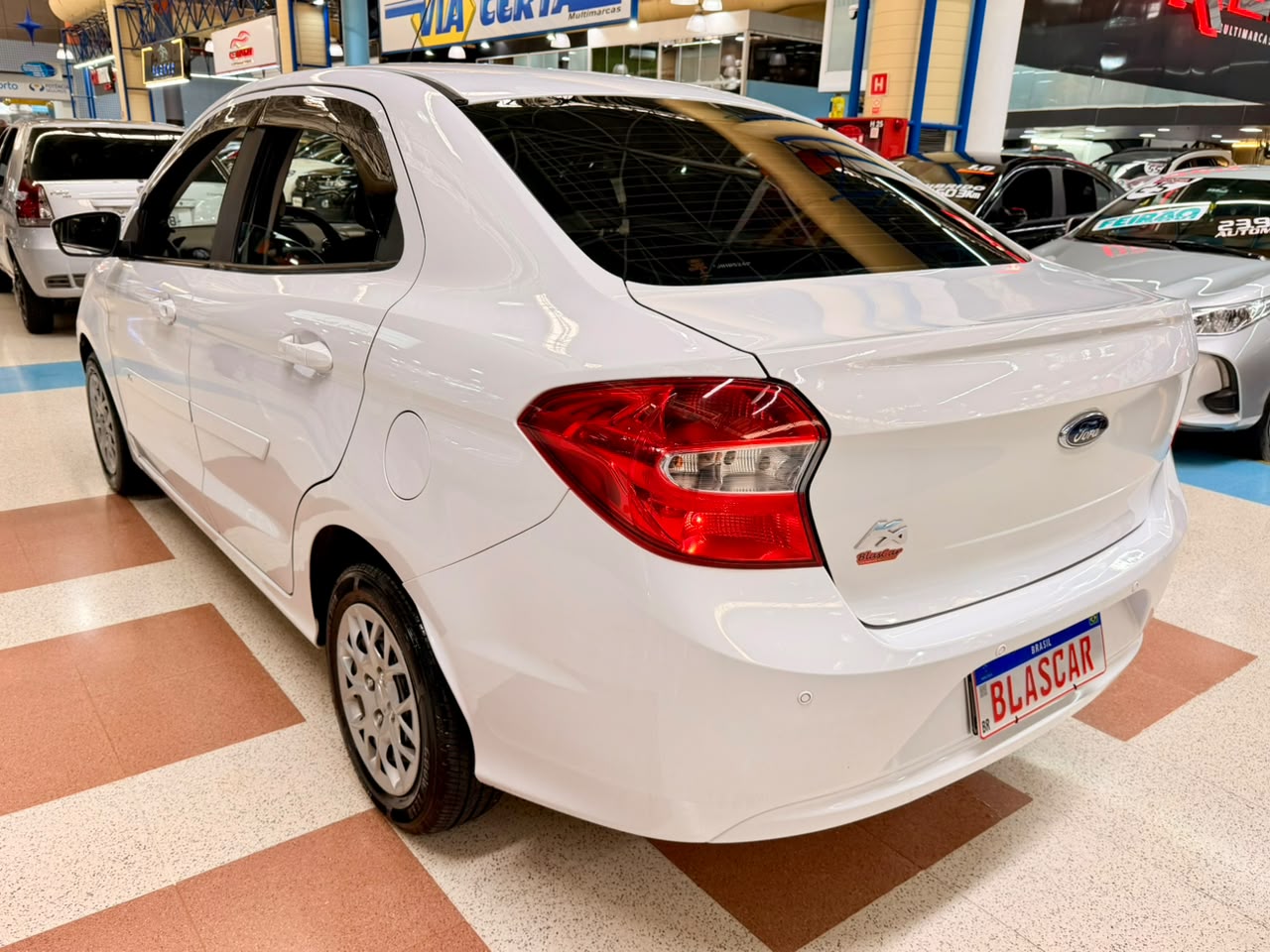 FORD KA +