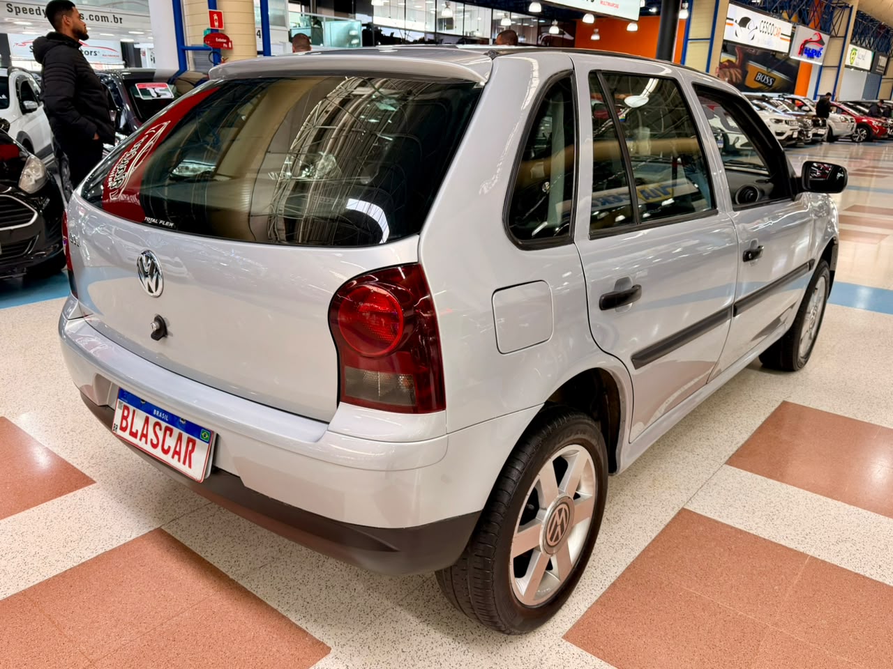 VOLKSWAGEN GOL