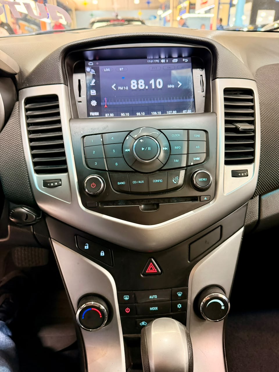 CHEVROLET CRUZE