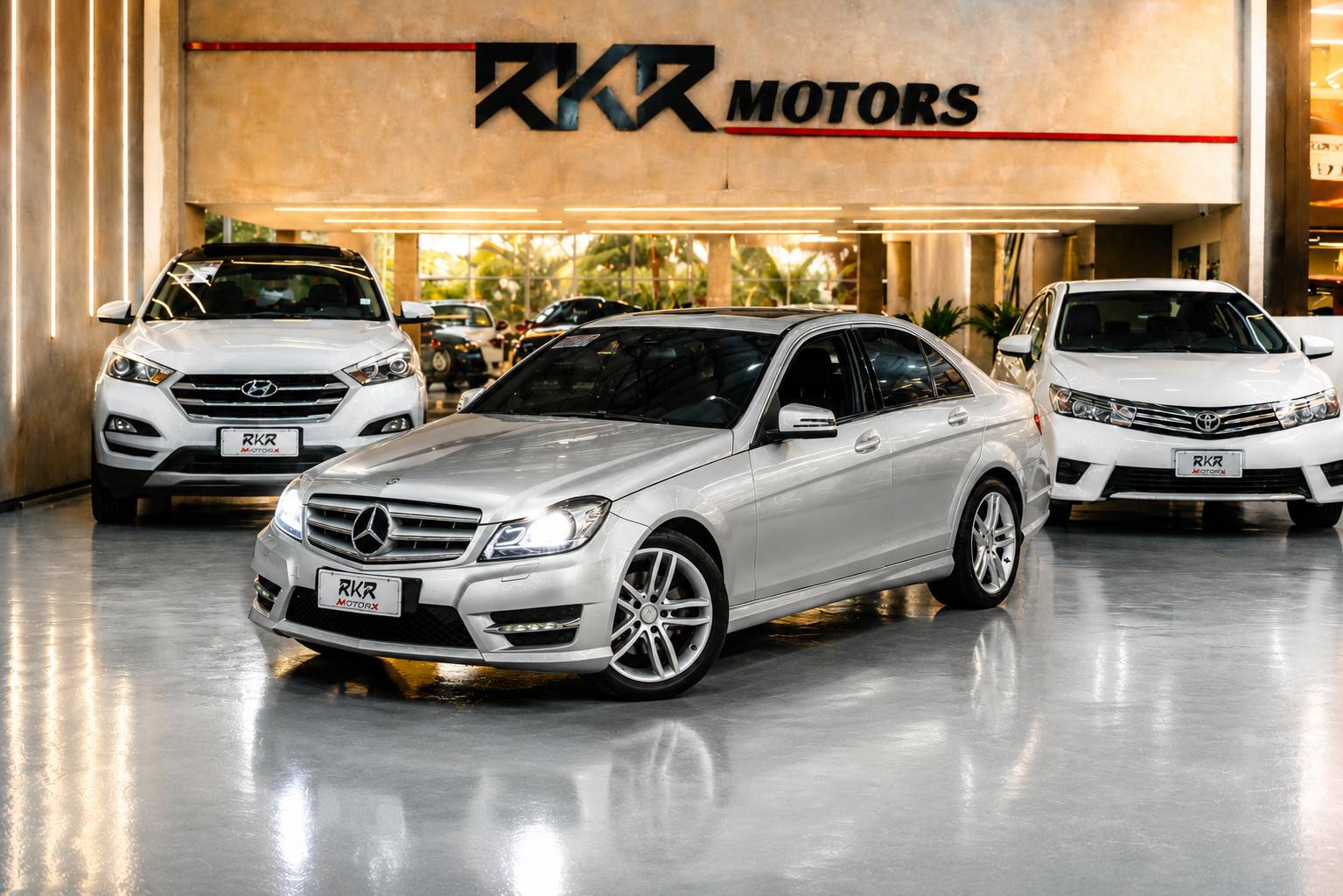 MERCEDES-BENZ C 180