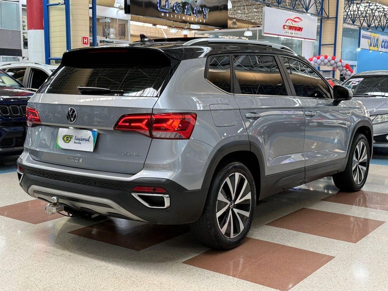 VOLKSWAGEN TAOS