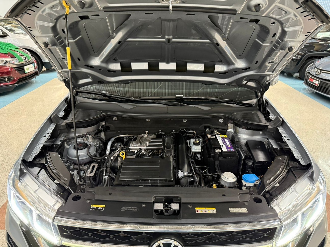 VOLKSWAGEN TAOS