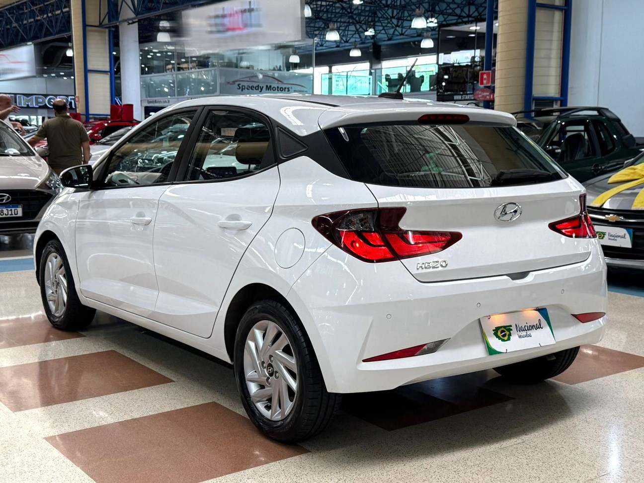 HYUNDAI HB20