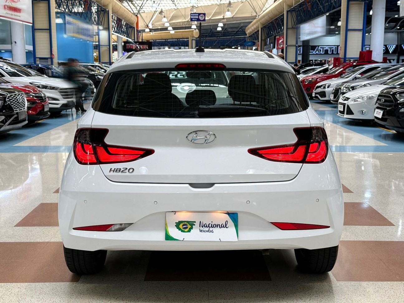 HYUNDAI HB20