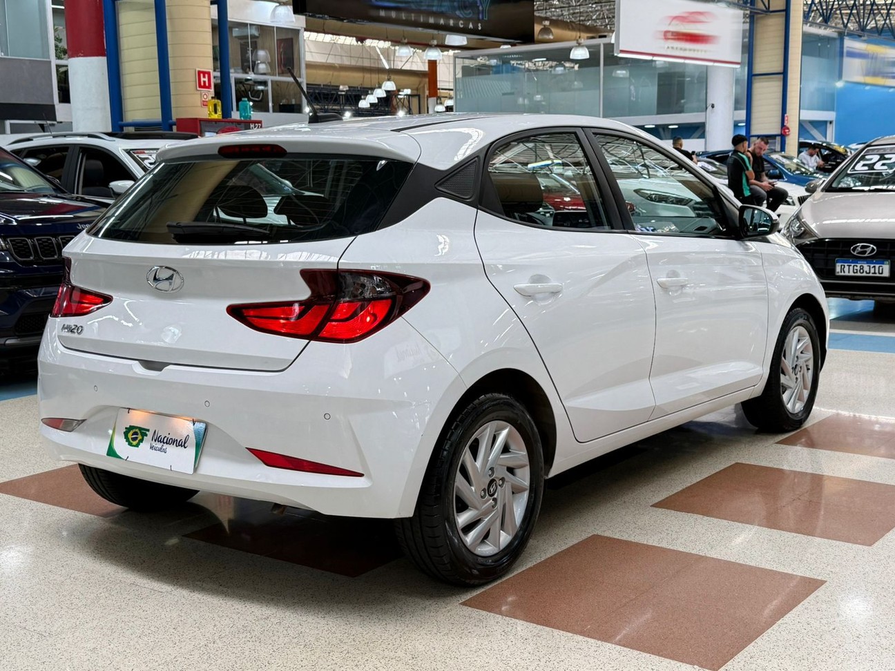 HYUNDAI HB20