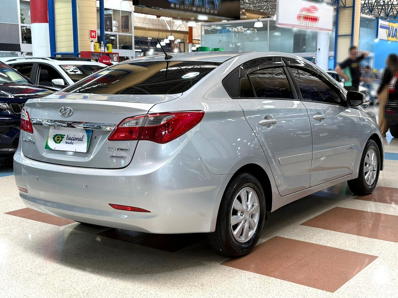 HYUNDAI HB20S