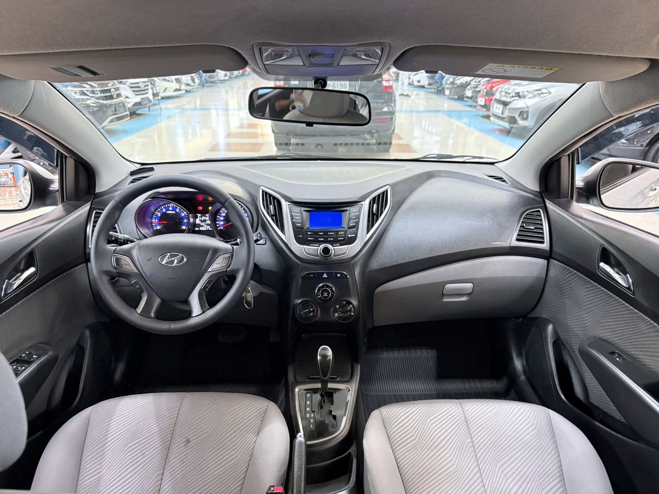 HYUNDAI HB20S