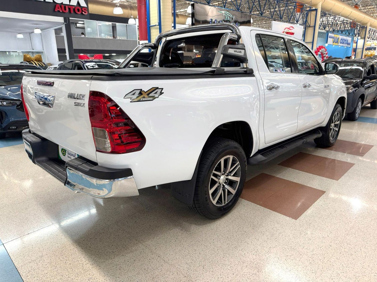 TOYOTA HILUX