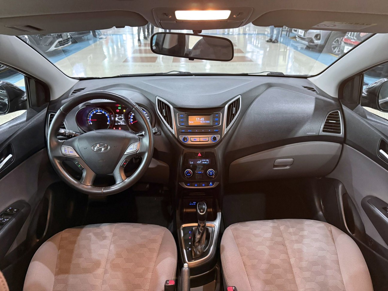 HYUNDAI HB20S