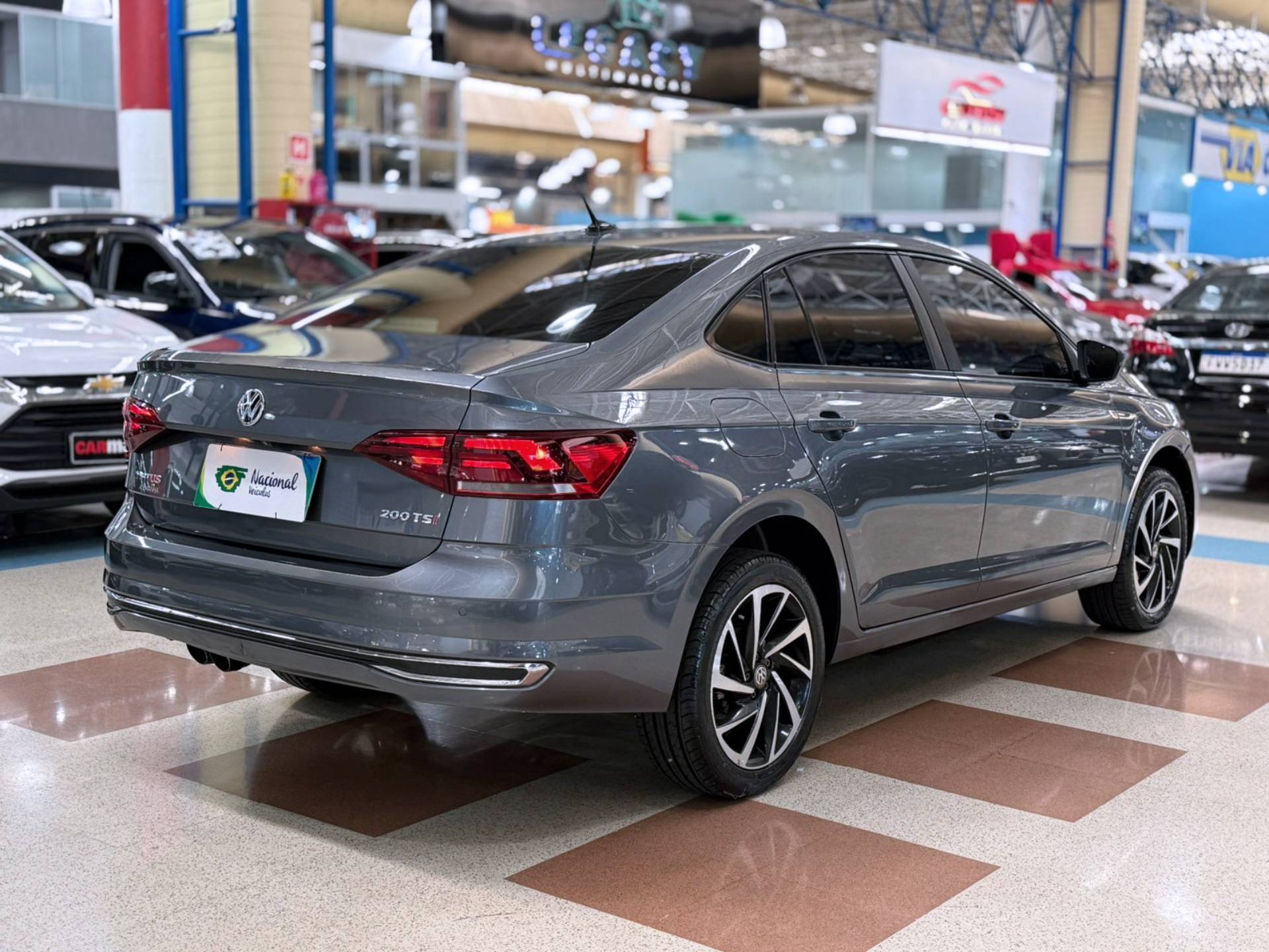 VOLKSWAGEN VIRTUS
