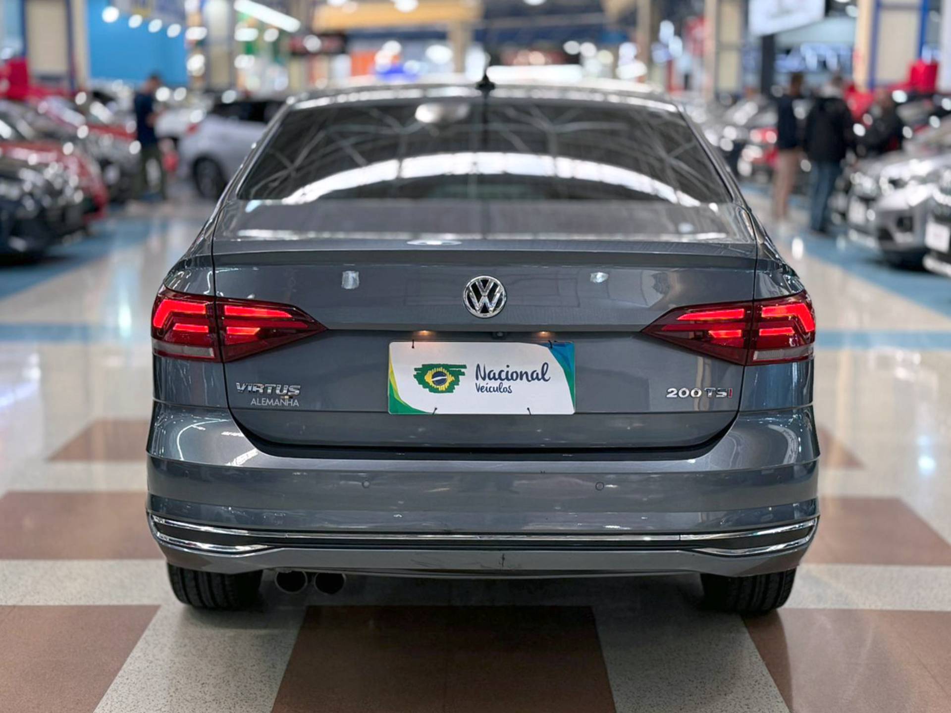 VOLKSWAGEN VIRTUS