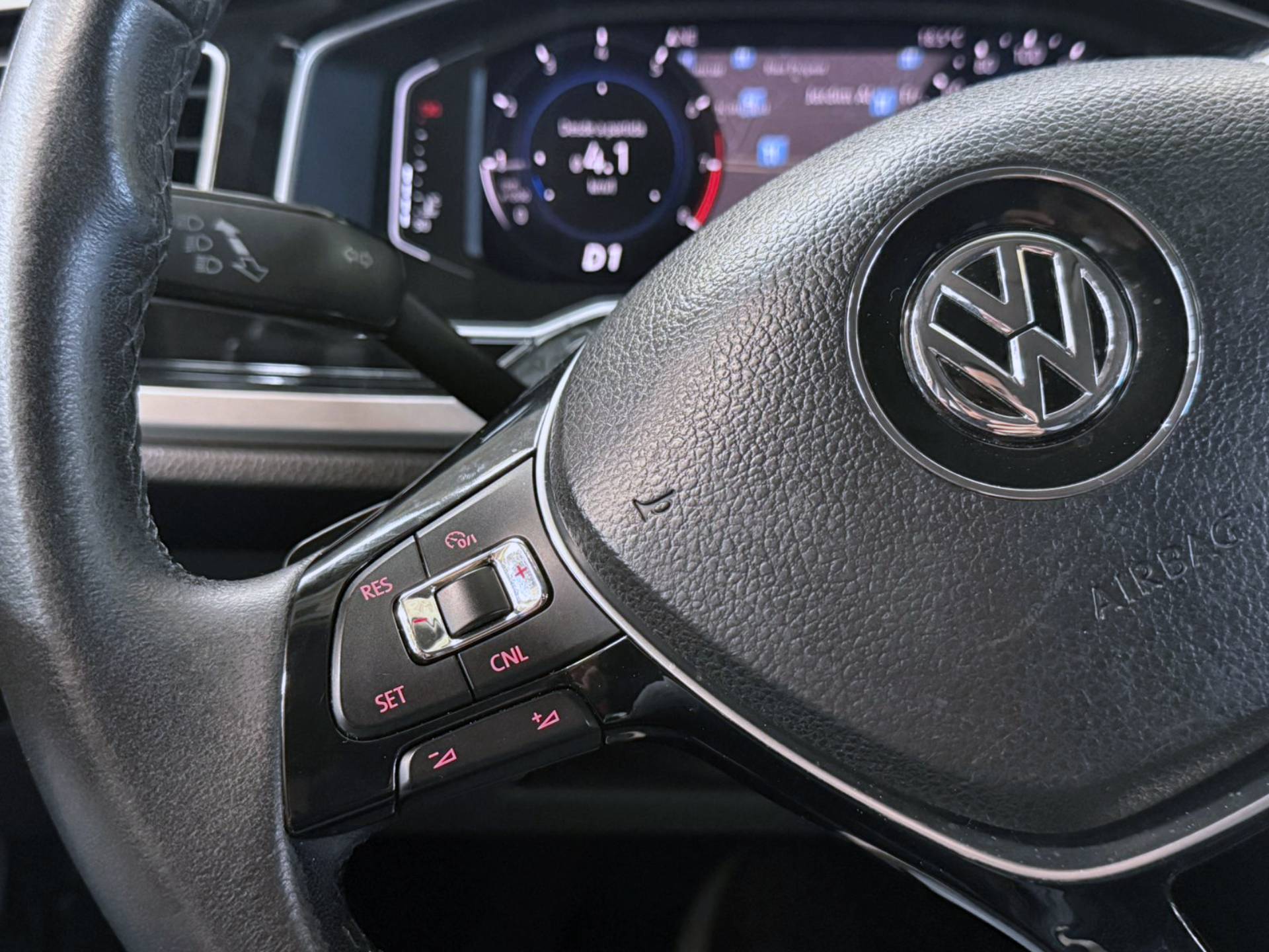 VOLKSWAGEN VIRTUS