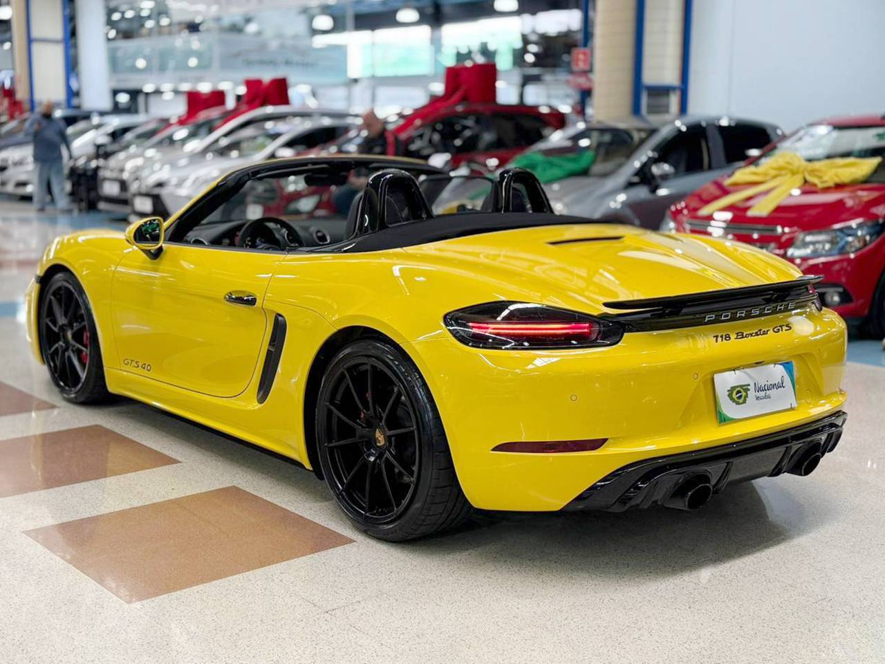 PORSCHE 718