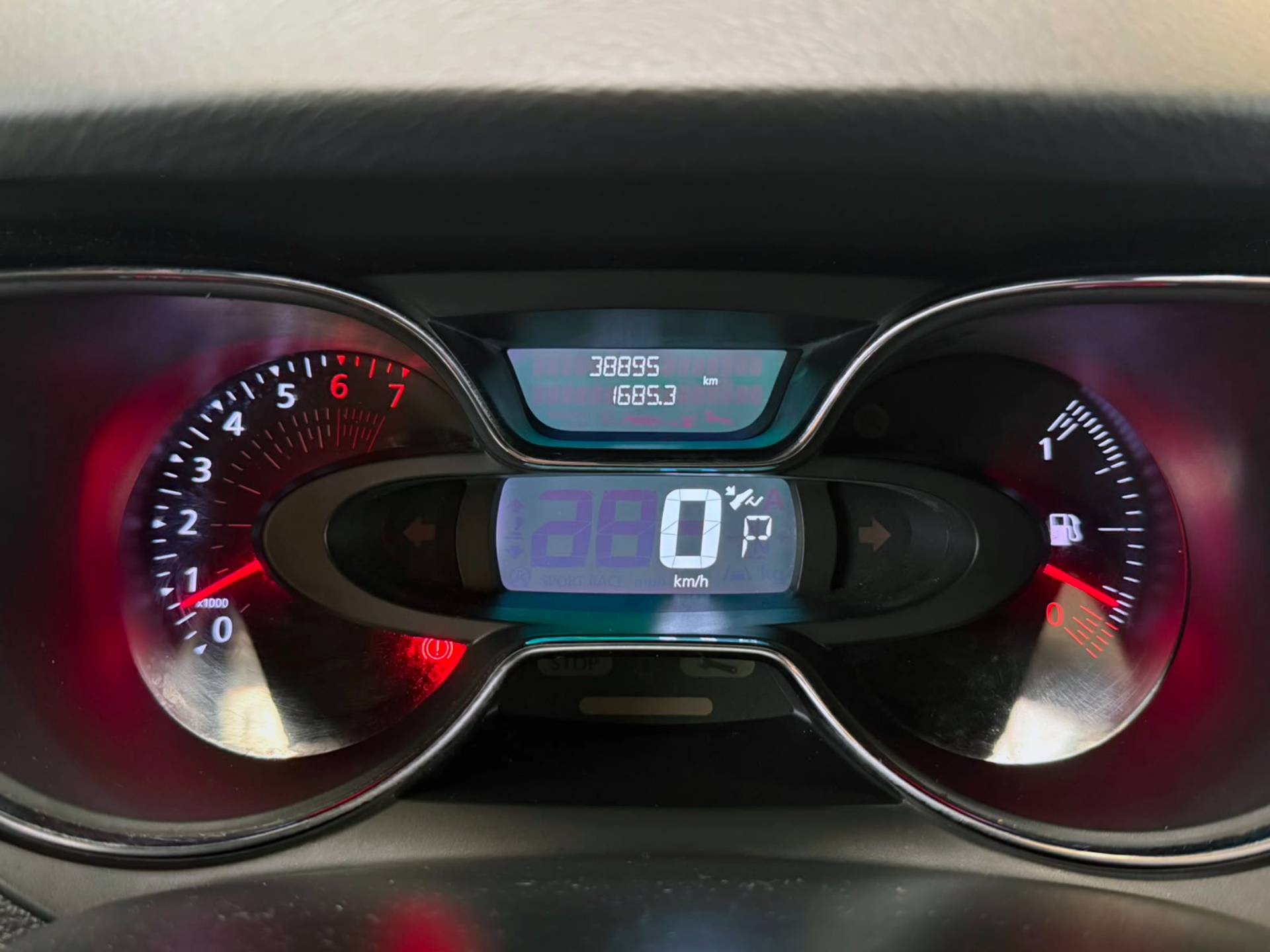 RENAULT CAPTUR