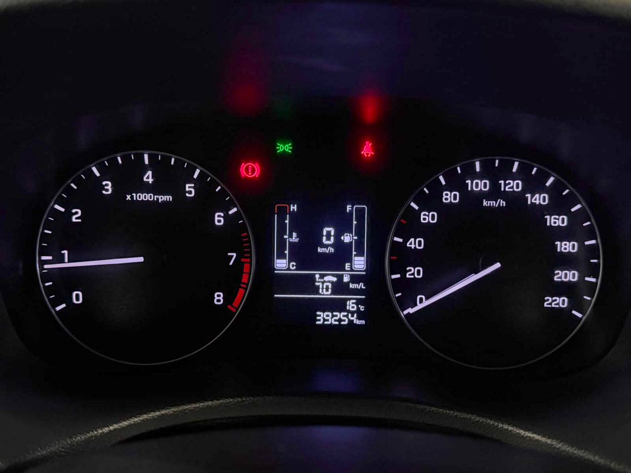 HYUNDAI CRETA
