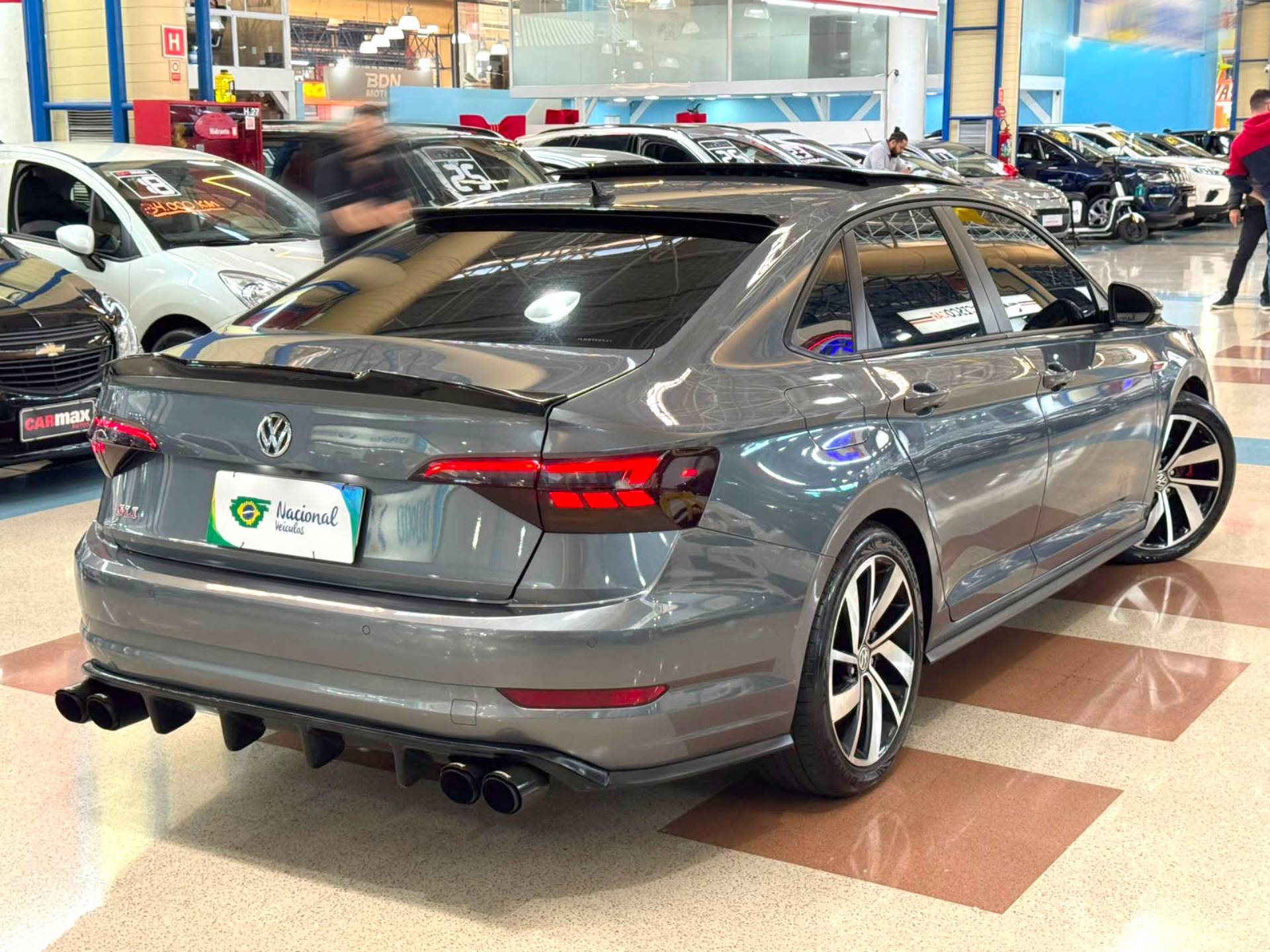 VOLKSWAGEN JETTA