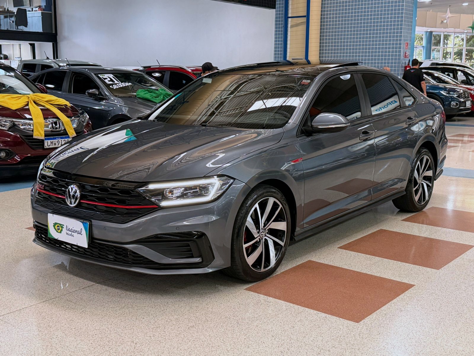 VOLKSWAGEN JETTA