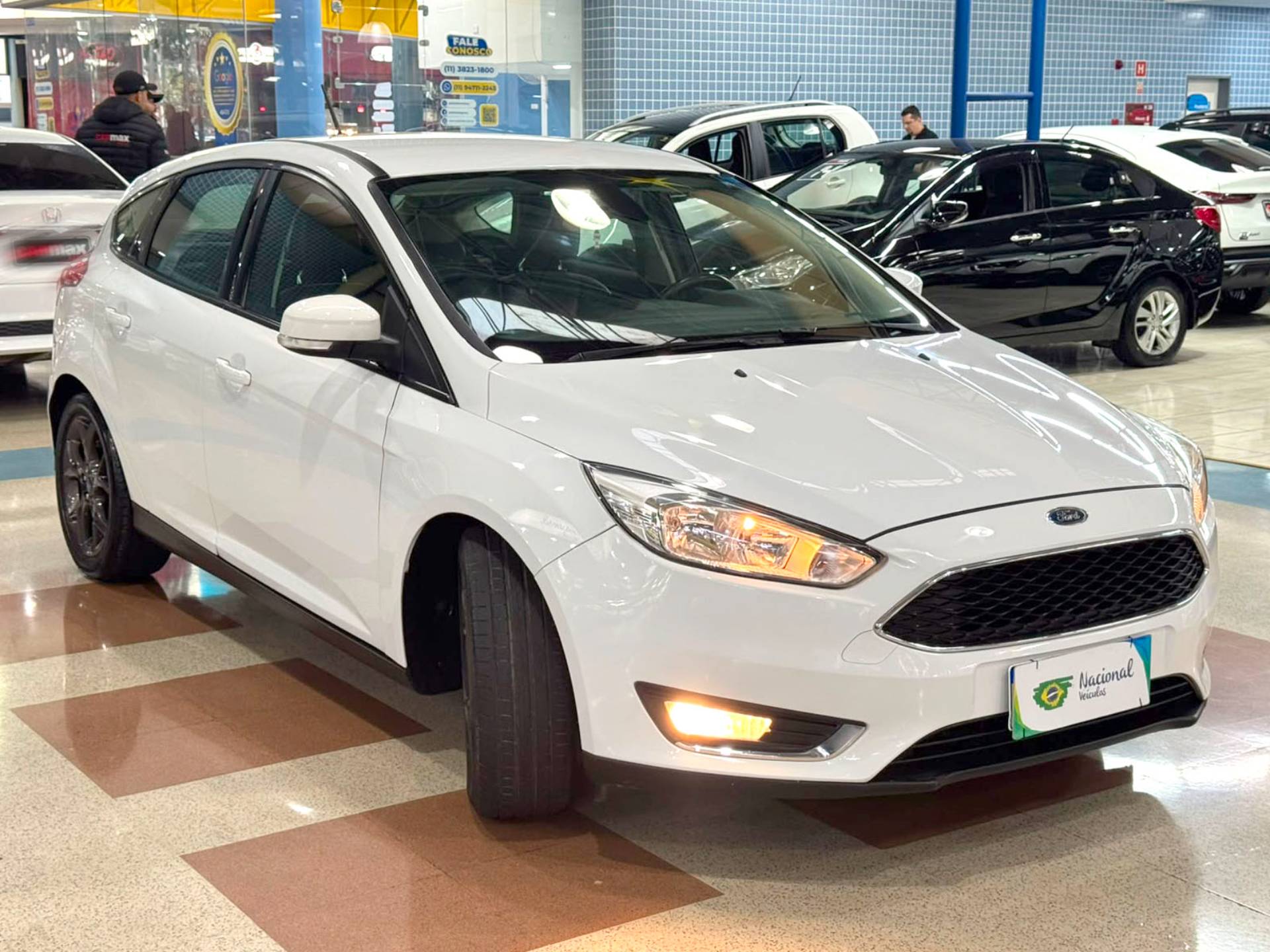 FORD FOCUS