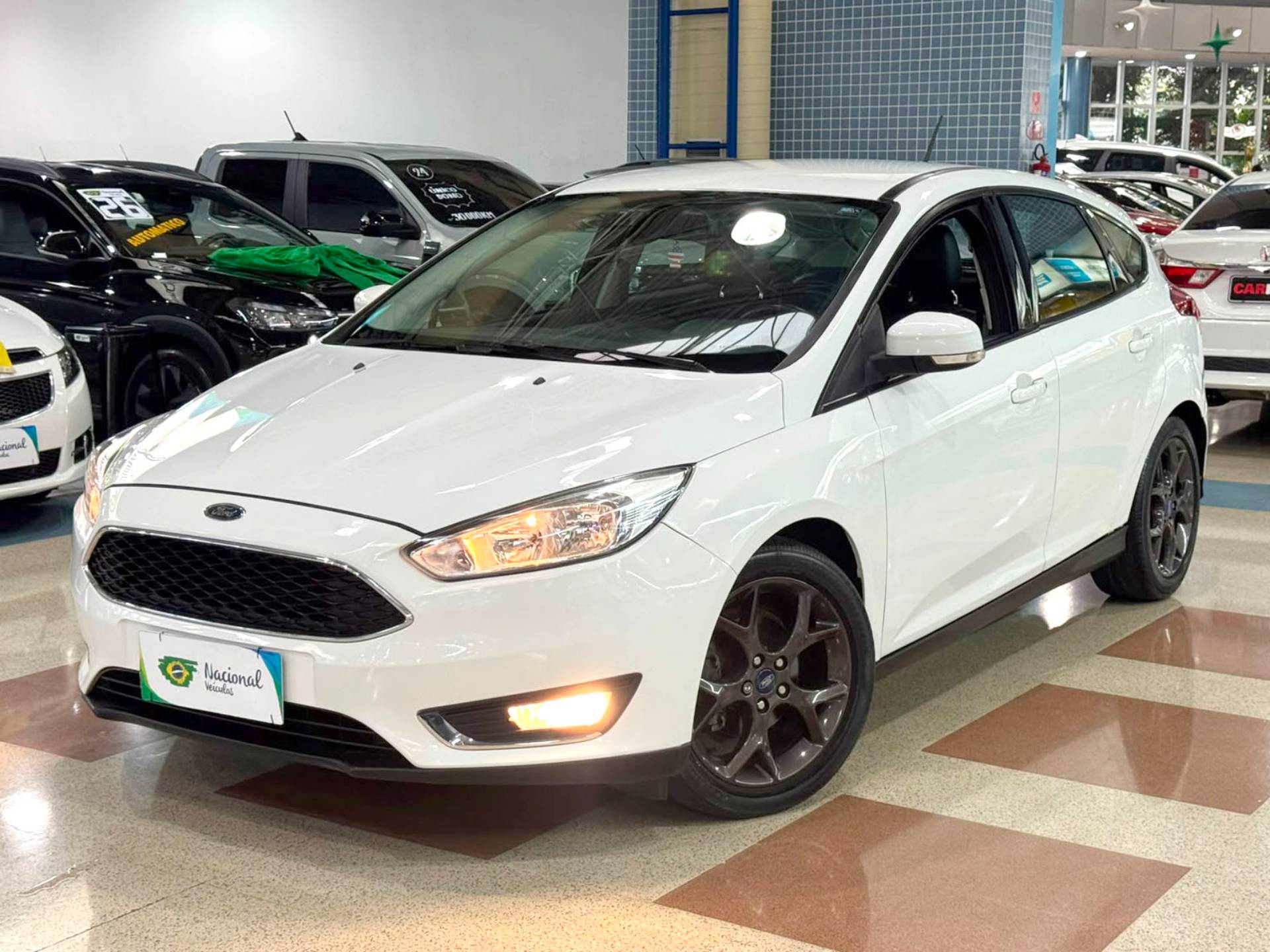 FORD FOCUS