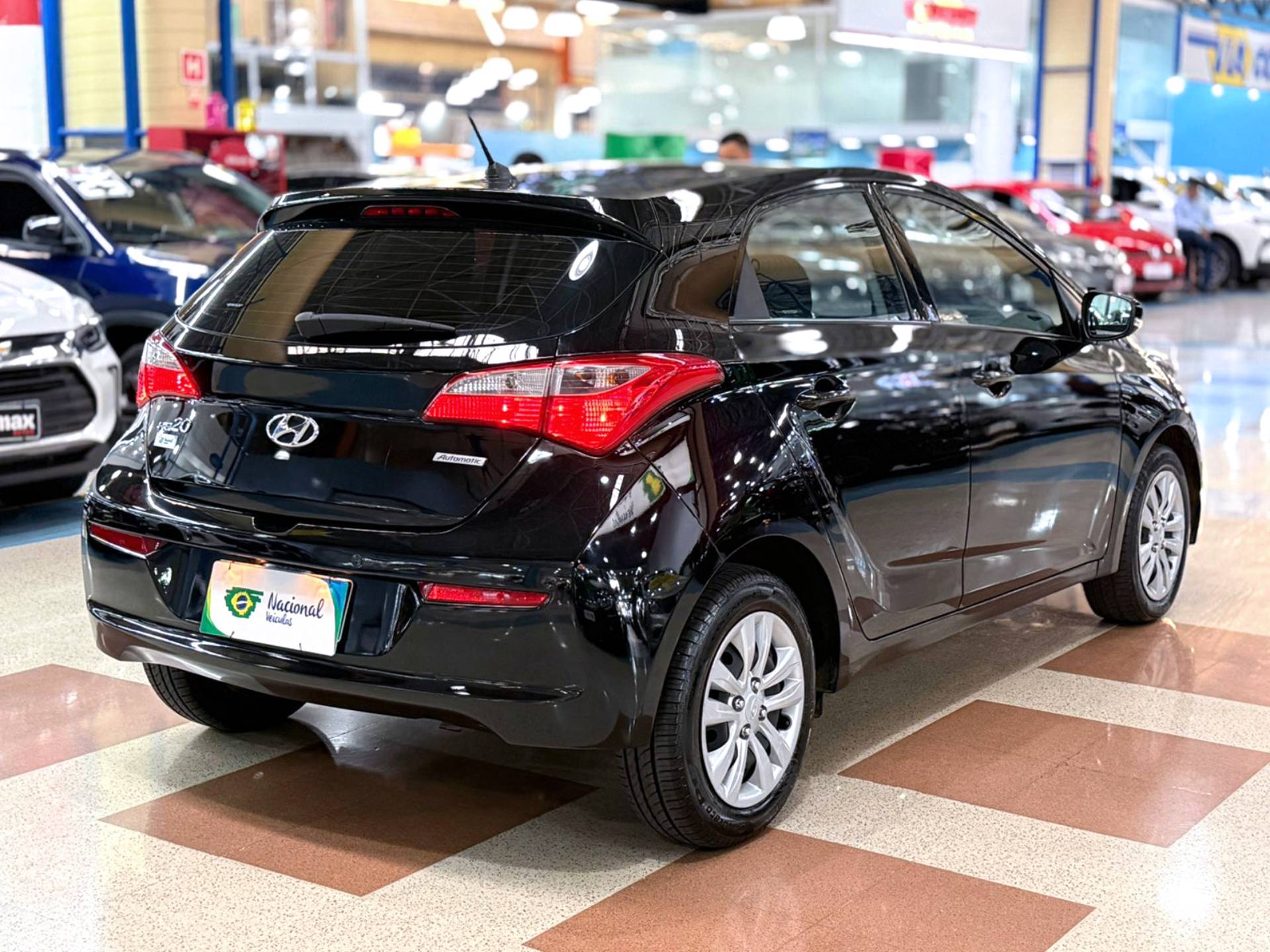 HYUNDAI HB20
