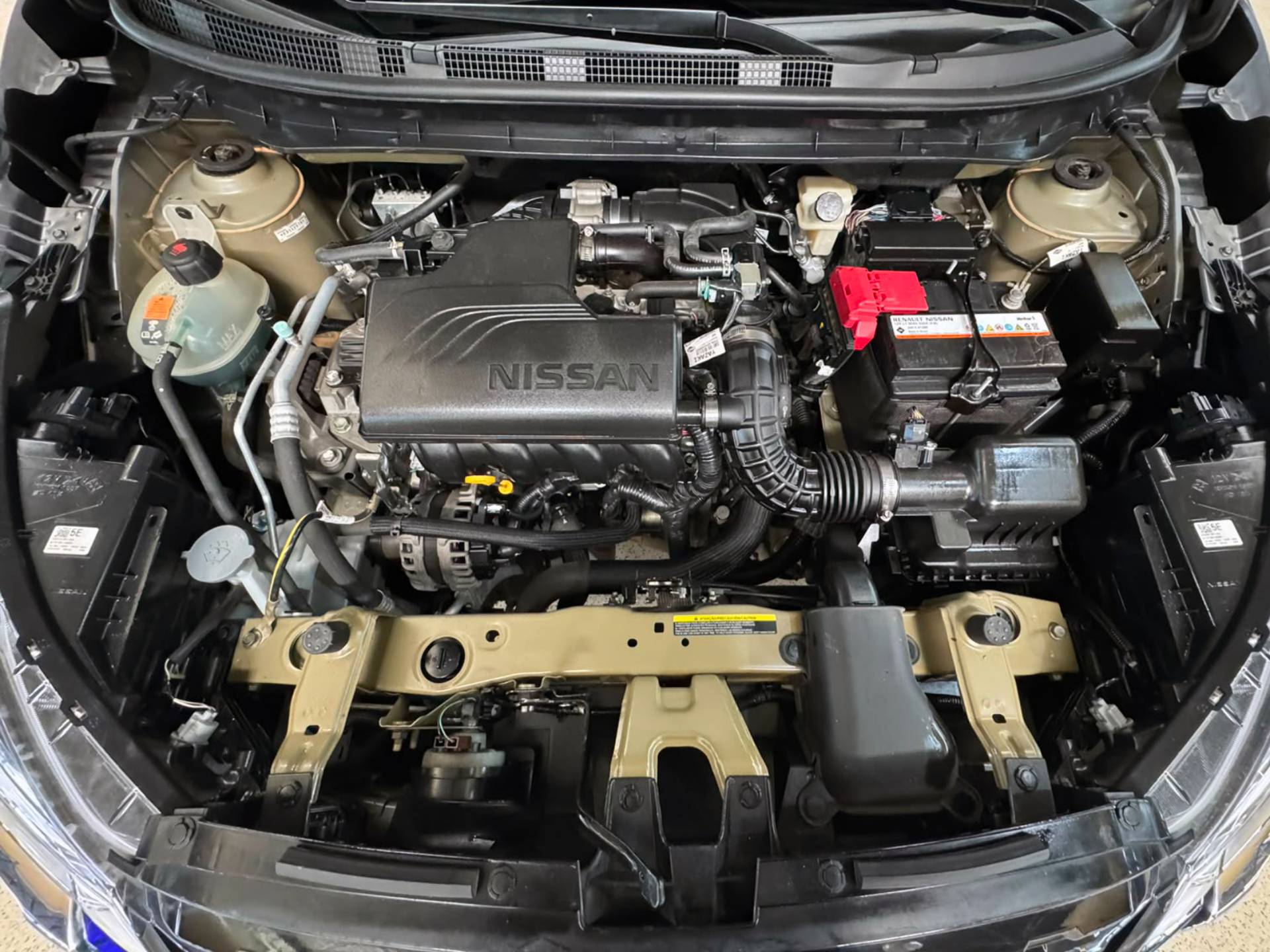 NISSAN KICKS