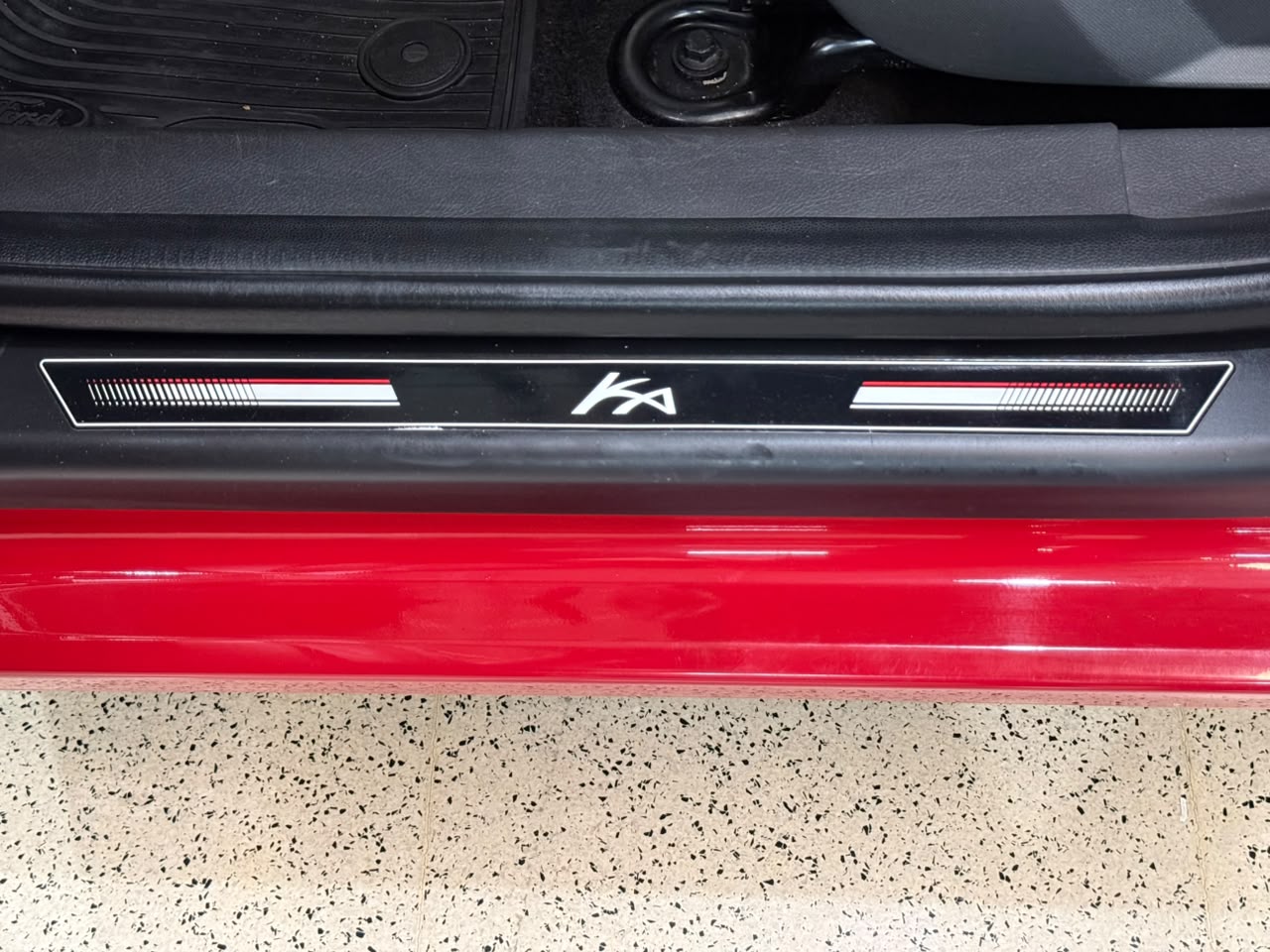 FORD KA
