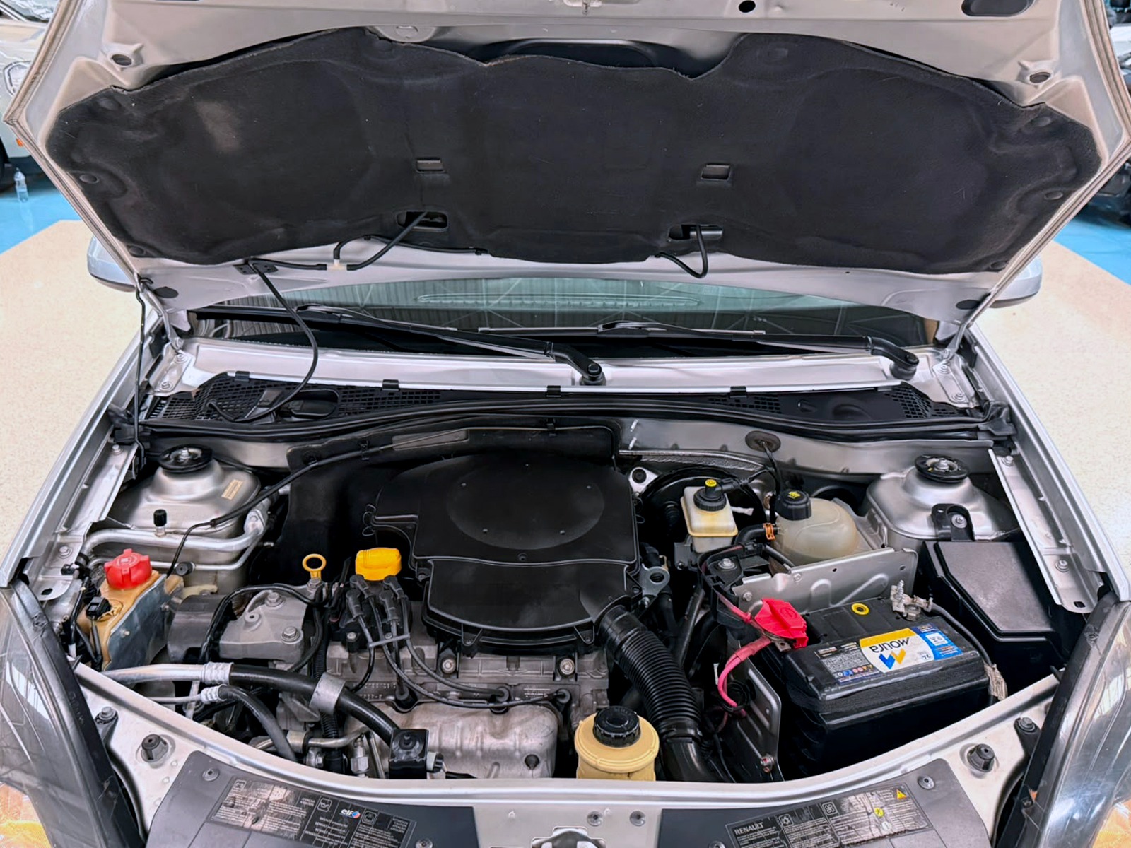 RENAULT SANDERO