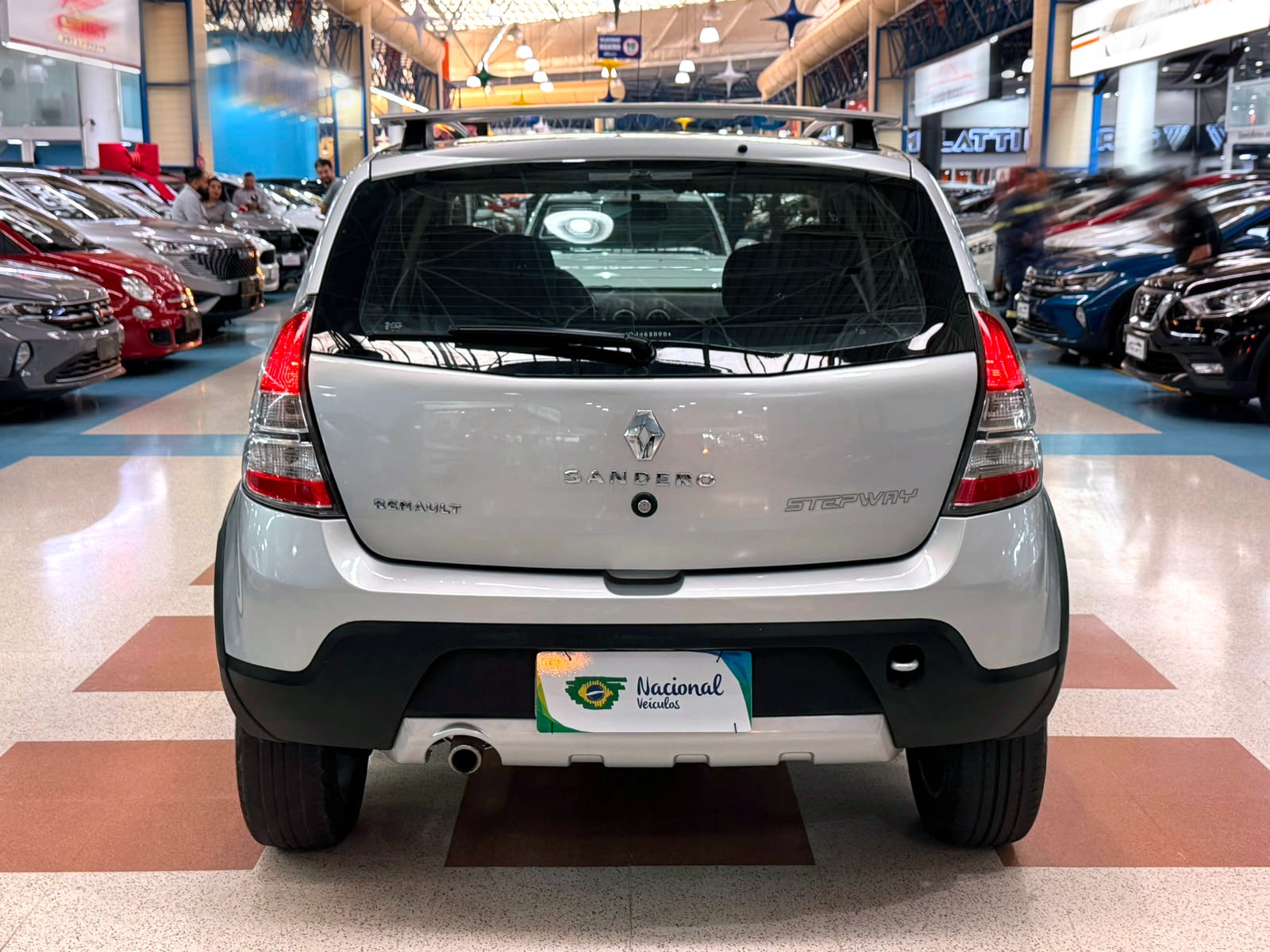 RENAULT SANDERO