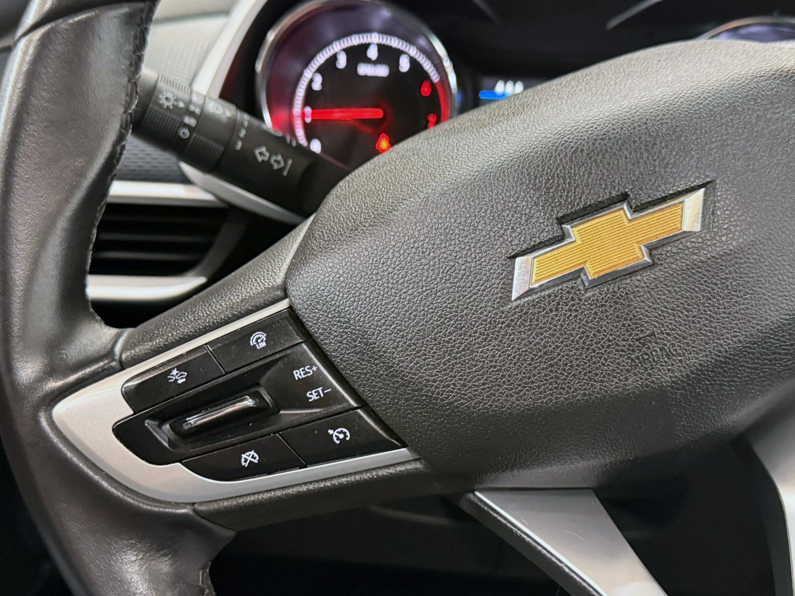 CHEVROLET TRACKER