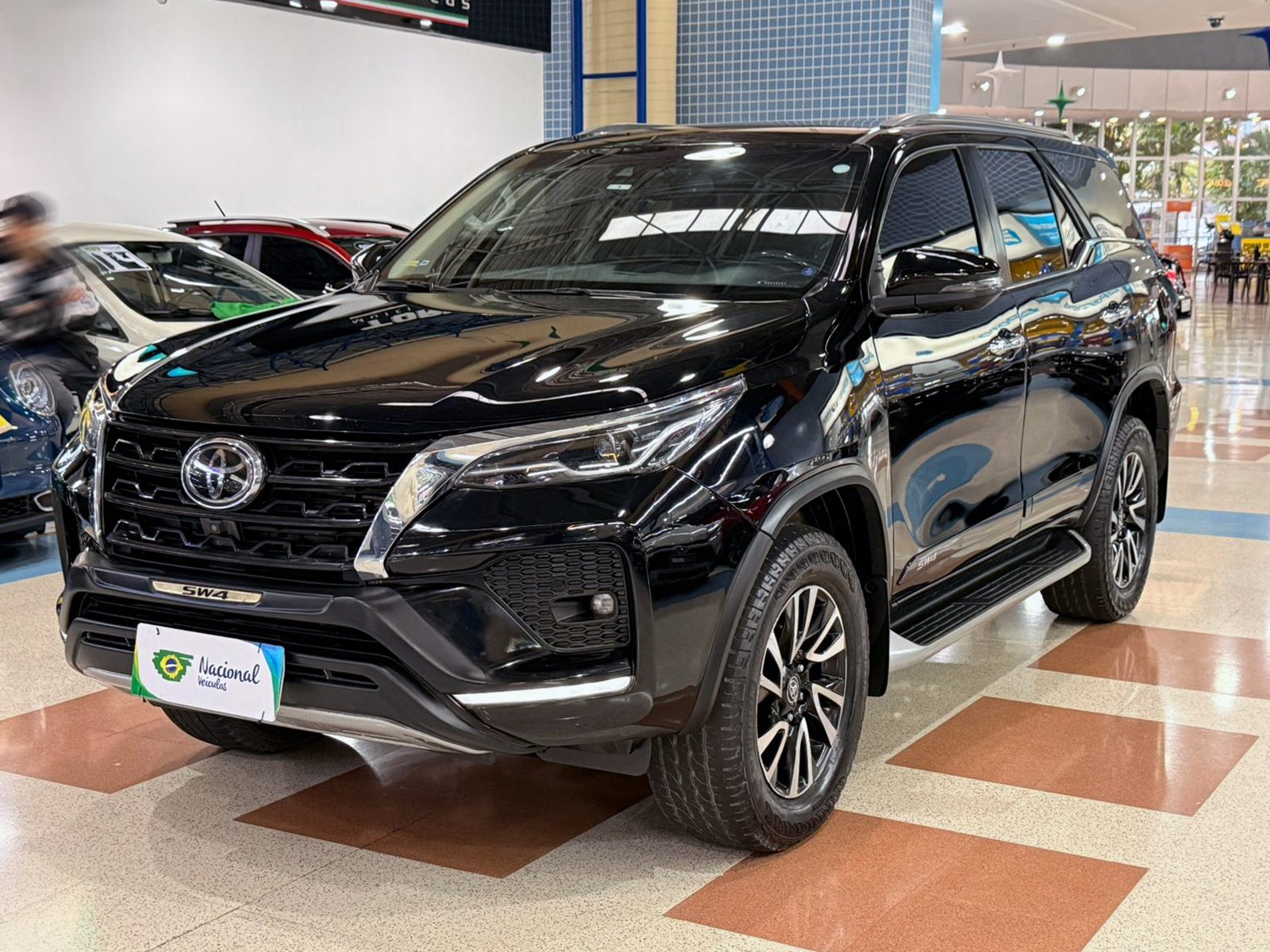 TOYOTA HILUX SW4