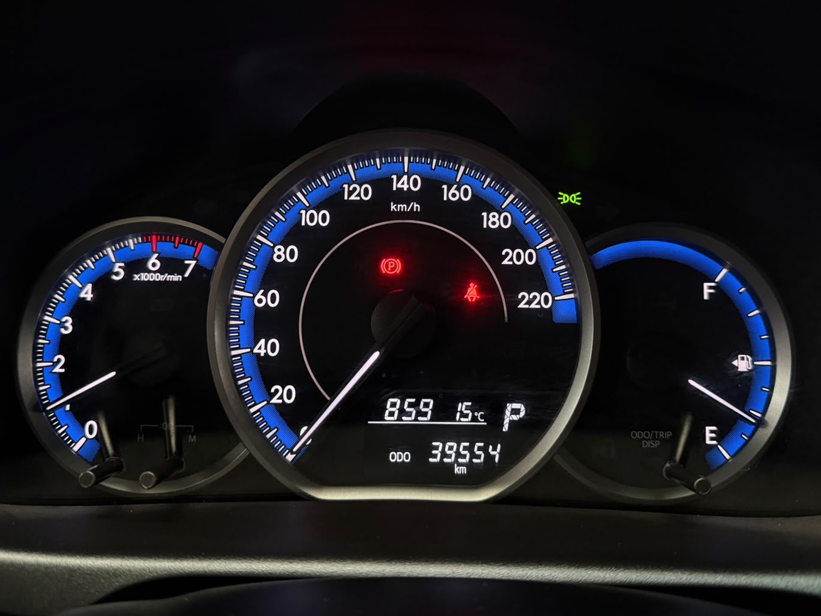 TOYOTA YARIS