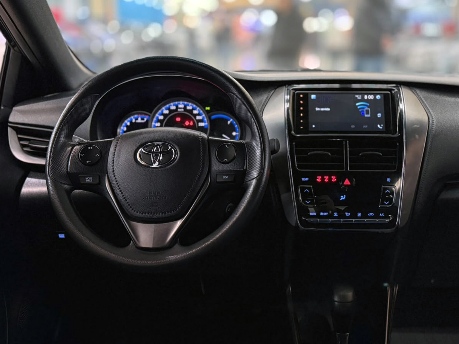 TOYOTA YARIS