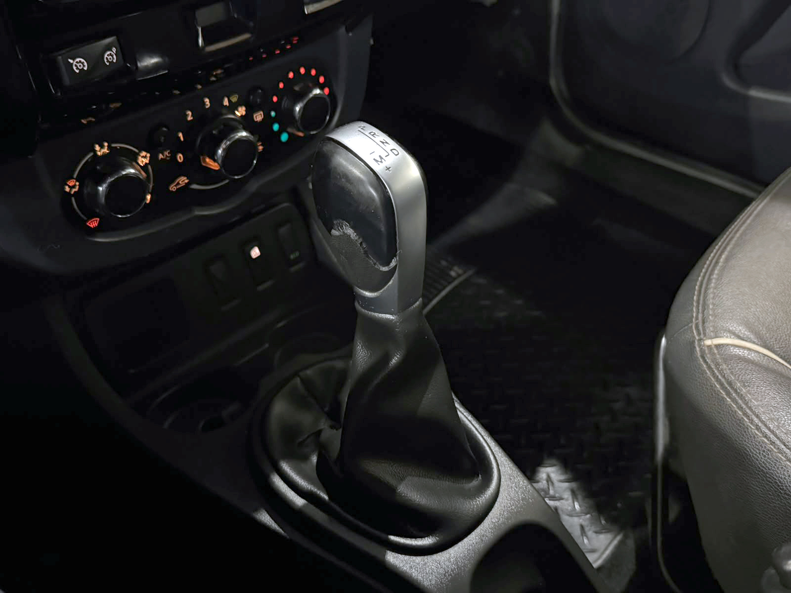 RENAULT DUSTER OROCH