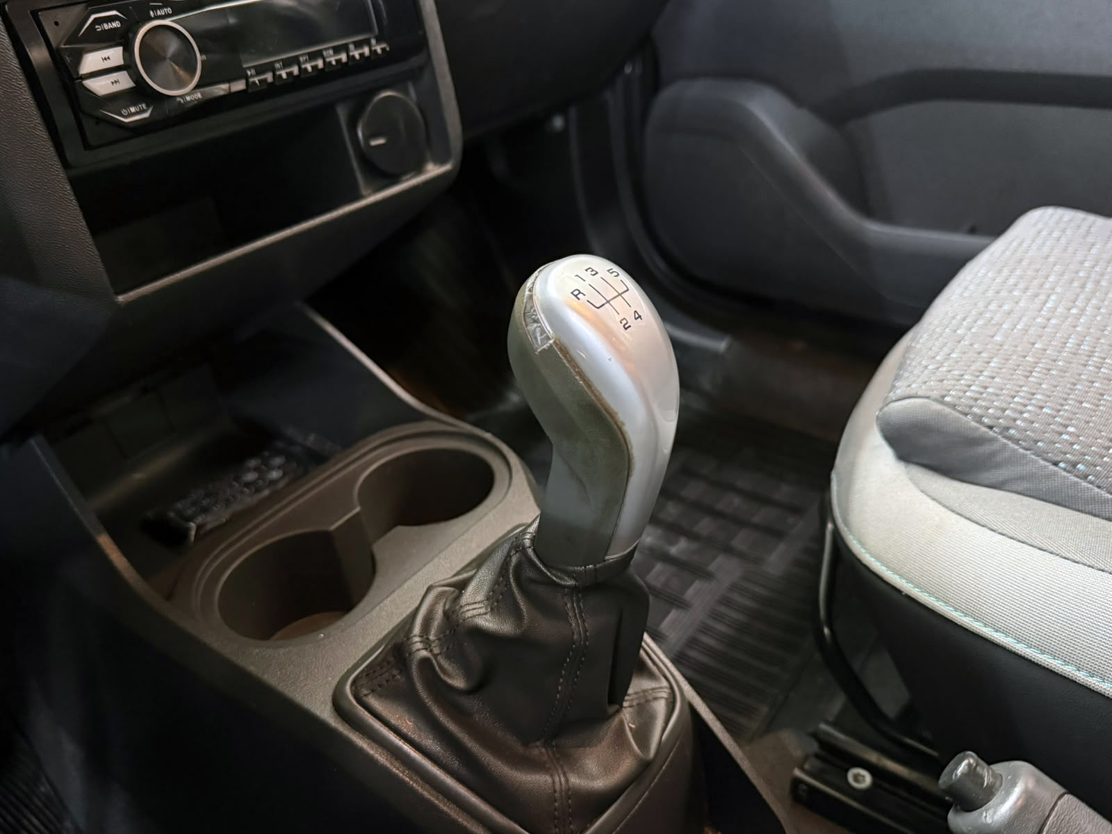 CHEVROLET MONTANA