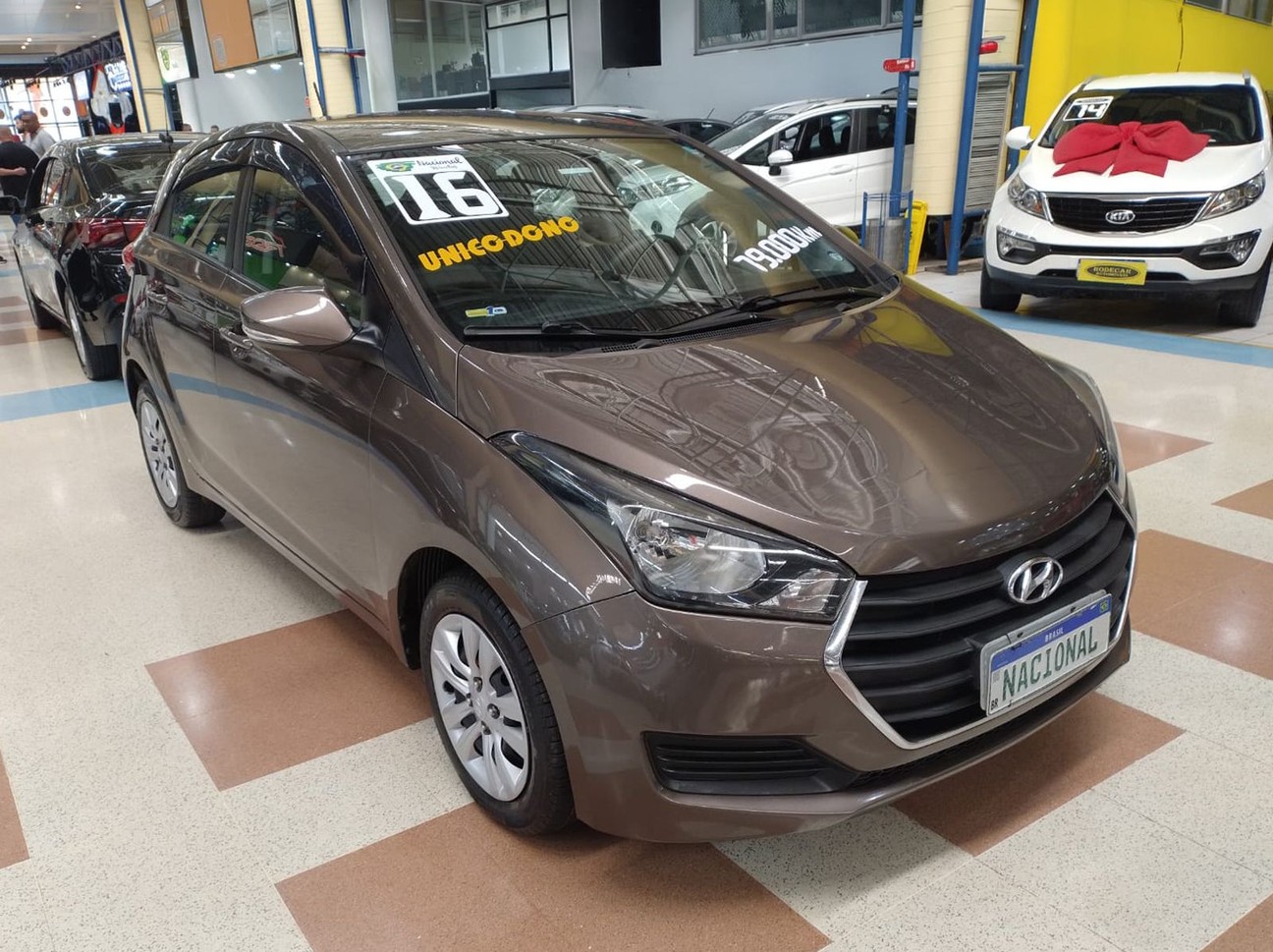 HYUNDAI HB20