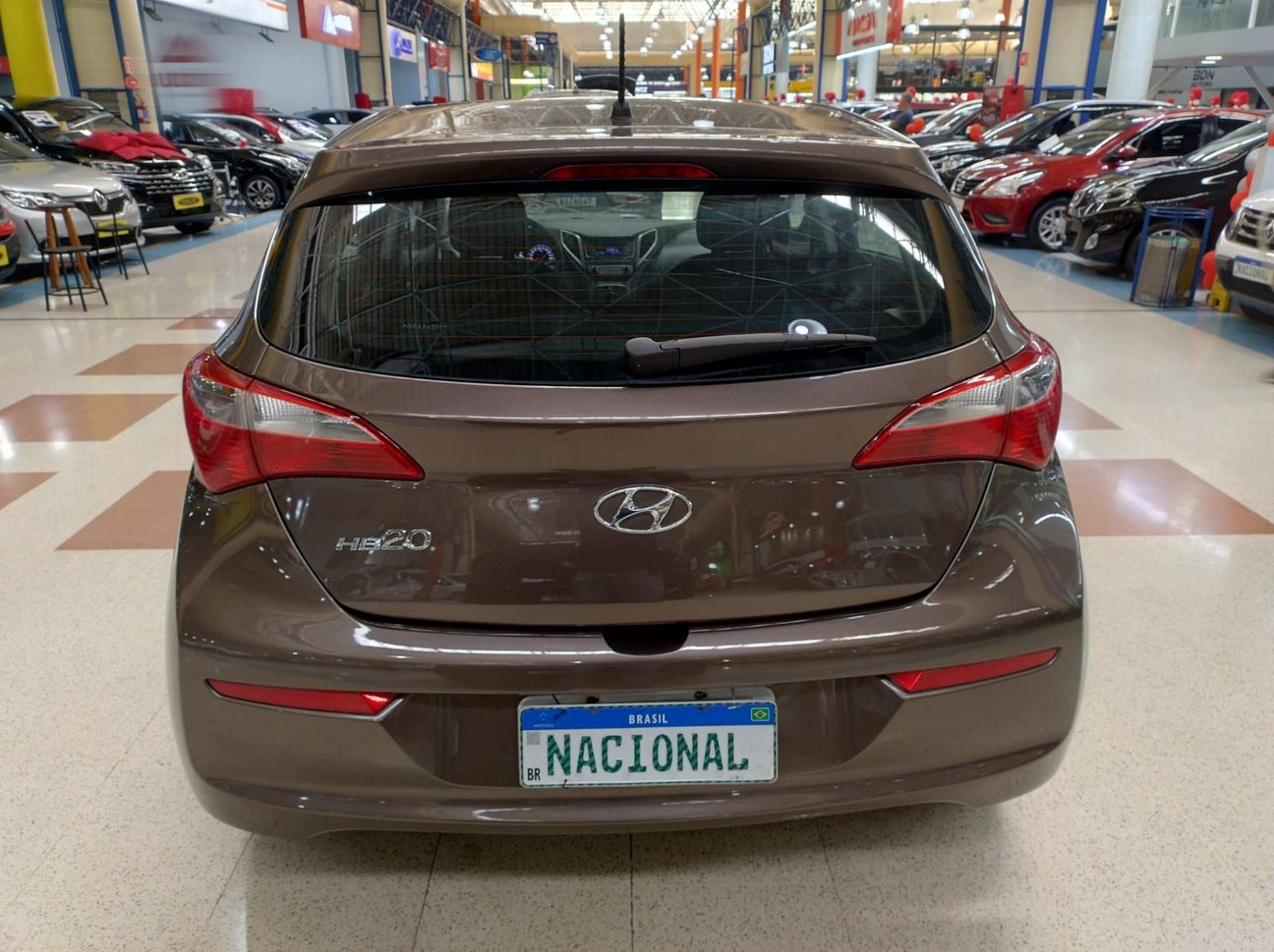 HYUNDAI HB20