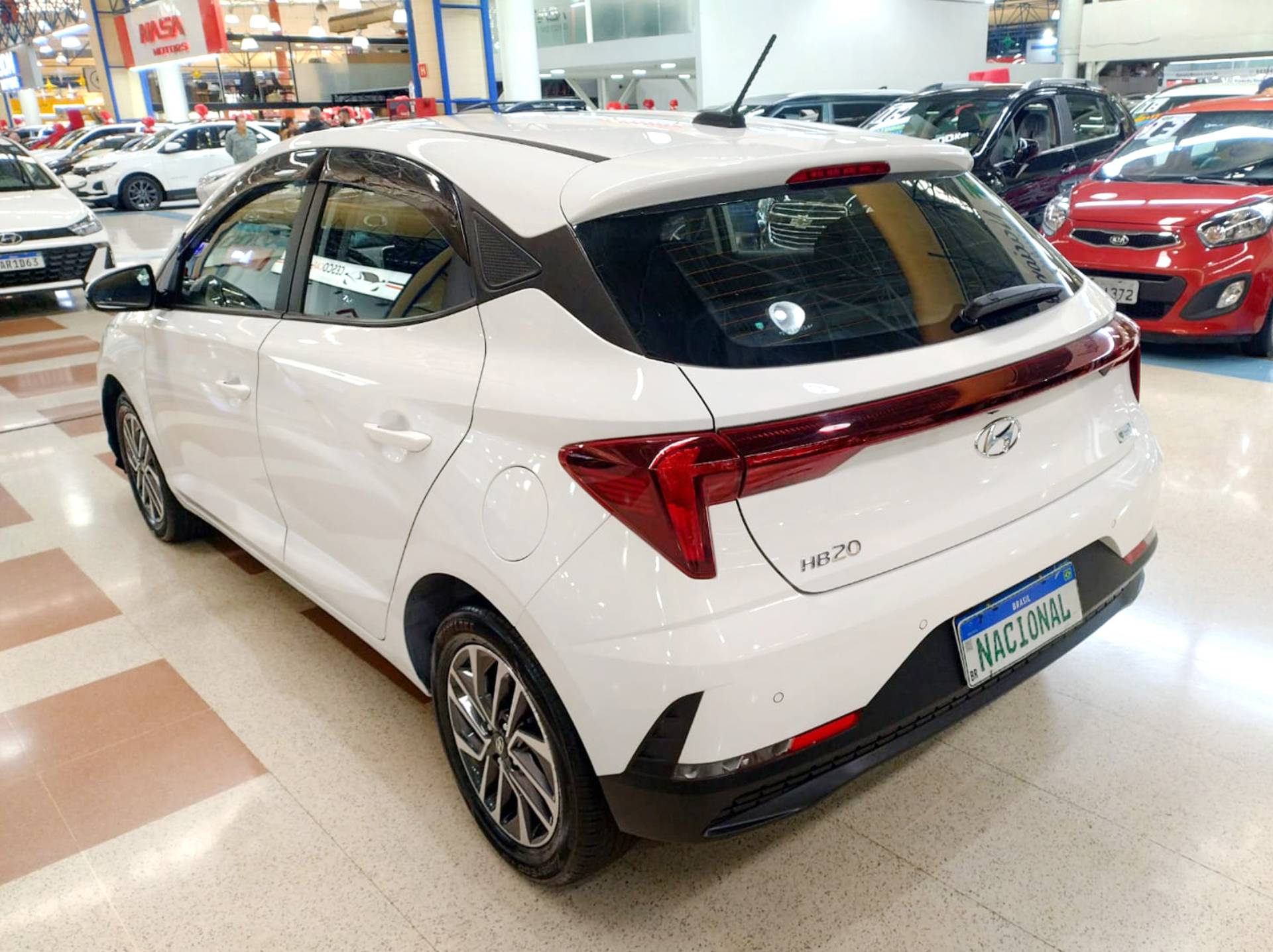 HYUNDAI HB20