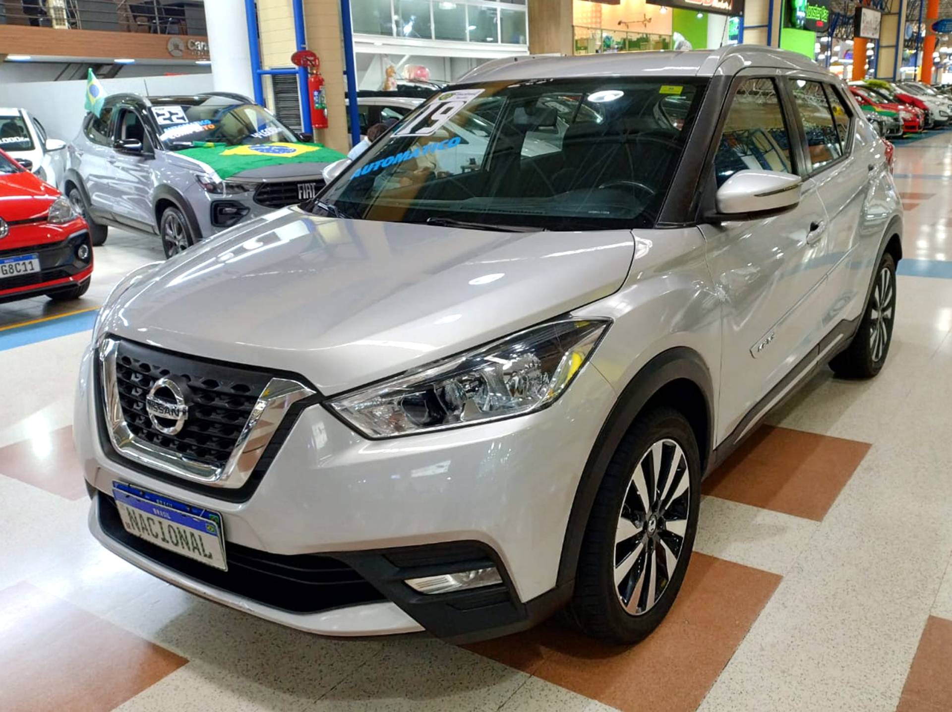 NISSAN KICKS