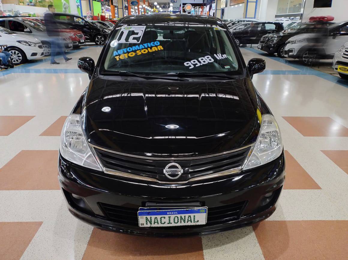 NISSAN TIIDA
