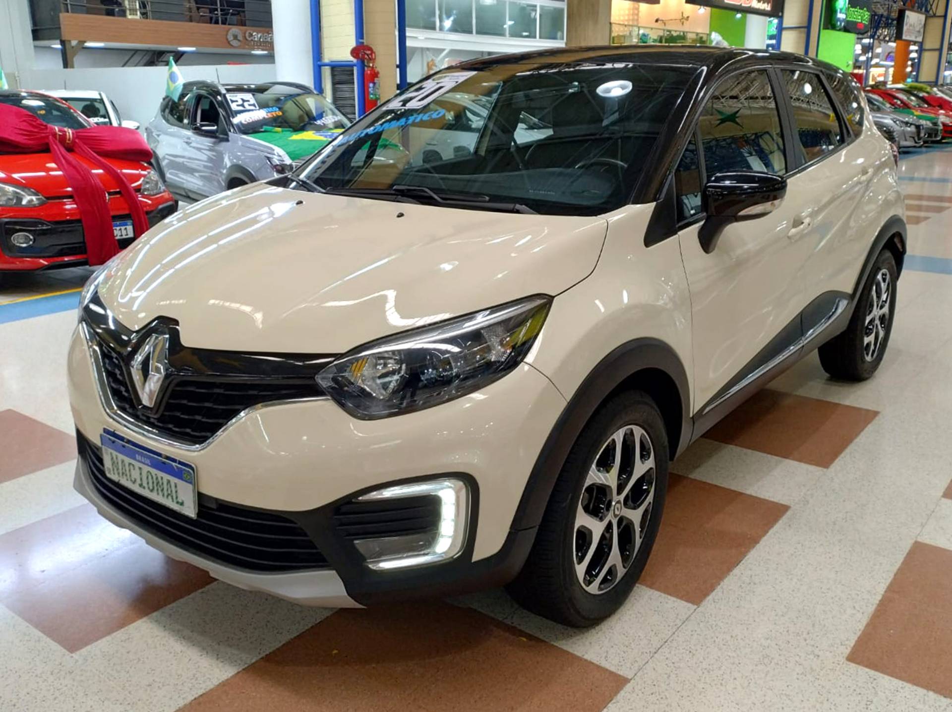RENAULT CAPTUR