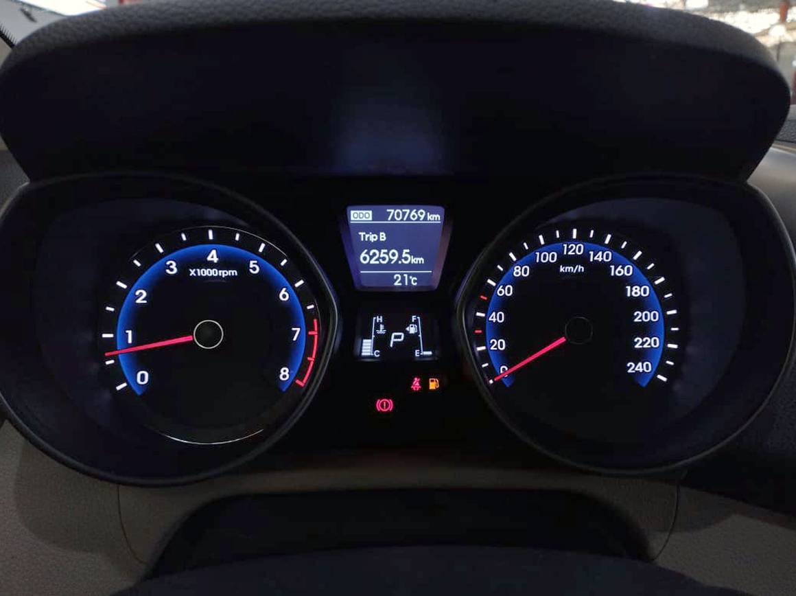 HYUNDAI I30