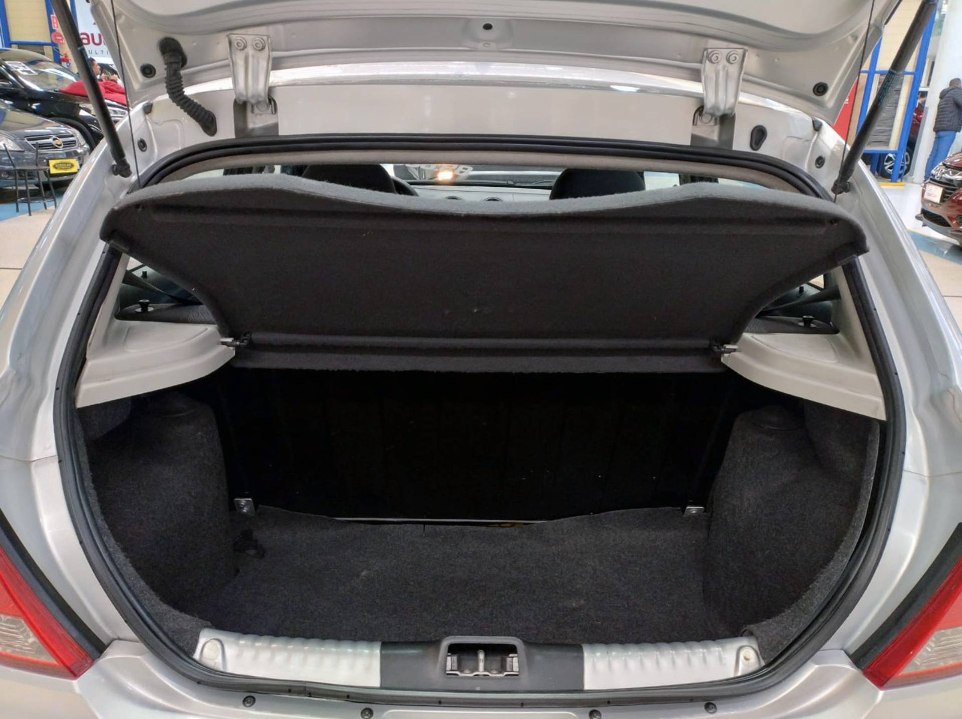 VOLKSWAGEN GOL
