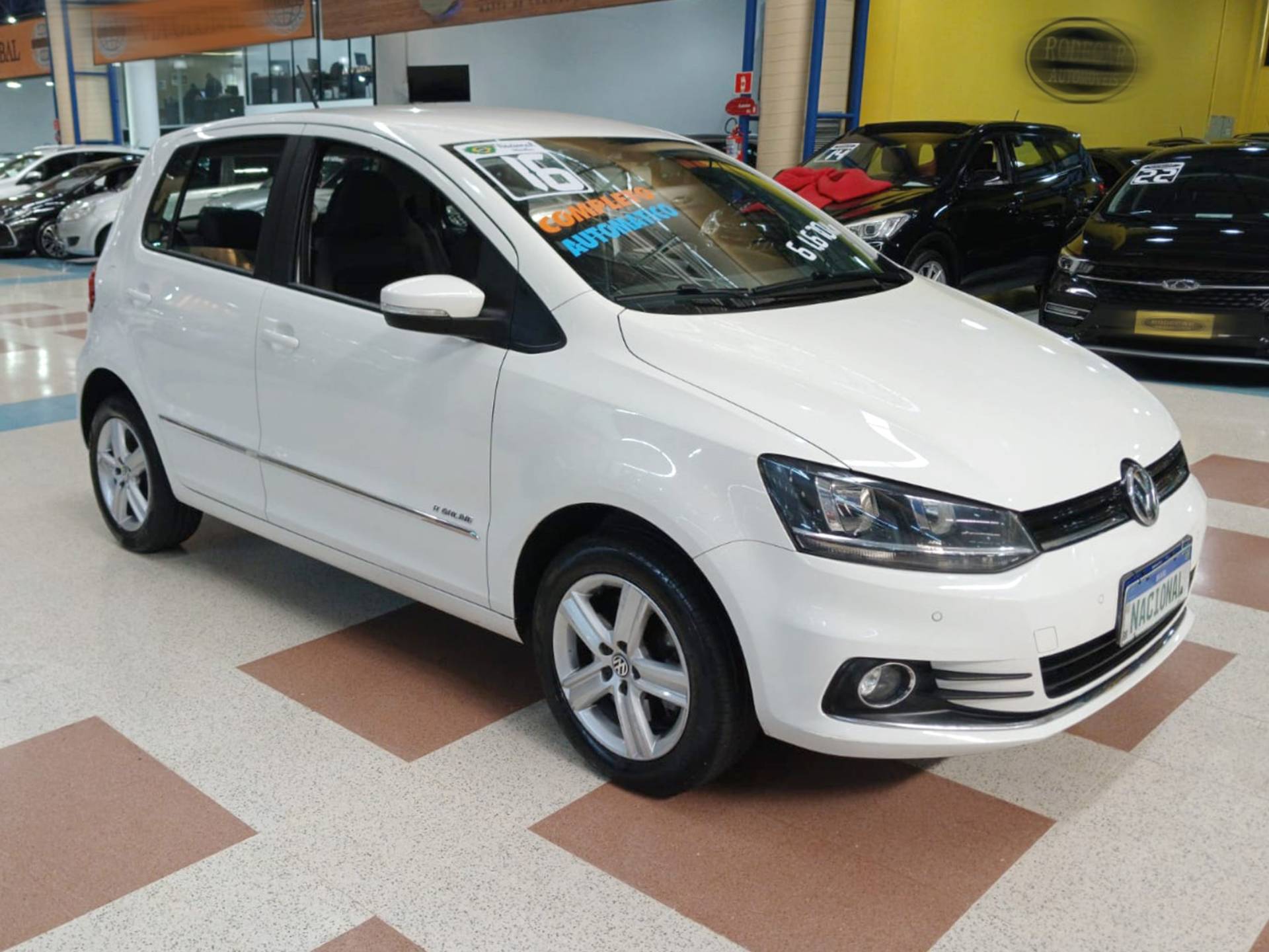 VOLKSWAGEN FOX