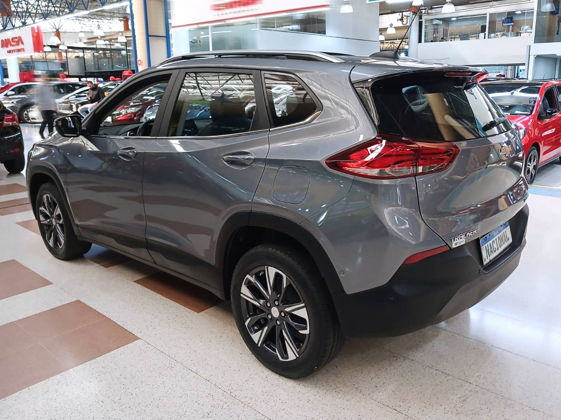 CHEVROLET TRACKER