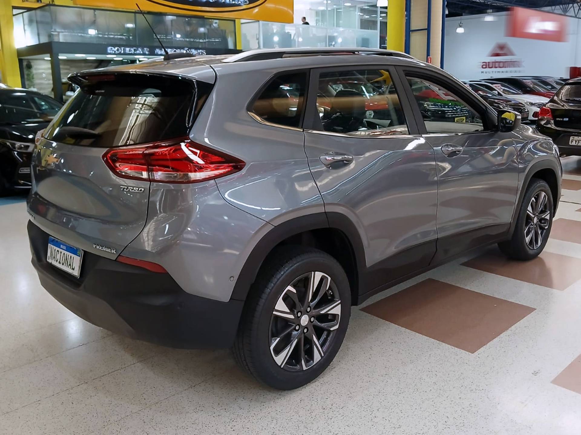CHEVROLET TRACKER