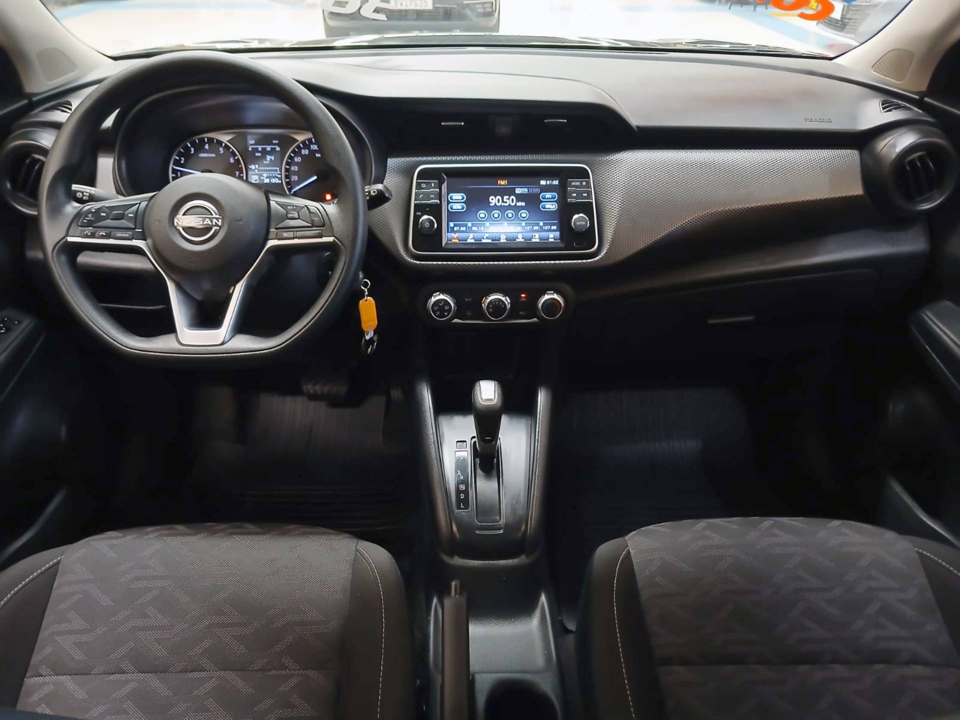 NISSAN KICKS